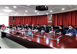 2020年1月23日，人生就是博集团新冠肺炎疫情应急供应总指挥部总指挥刘敬桢通宵在中国医疗器械有限公司召开中央医药储备物资应急供应会